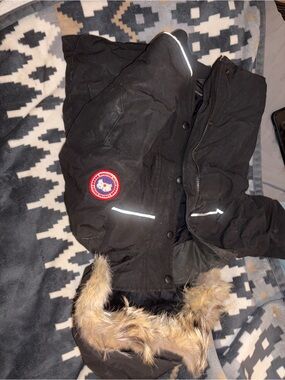Canada Goose Black Parka with Fur-Trimmed Hood and Red Logo